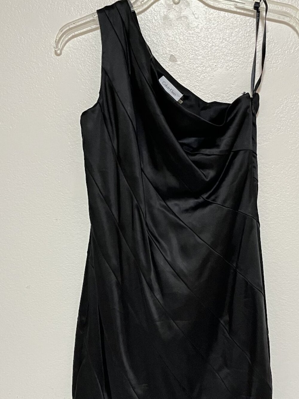CALVIN KLEIN Women's One Shoulder Black Satin Dress KneeLength Size 6P-Preowned